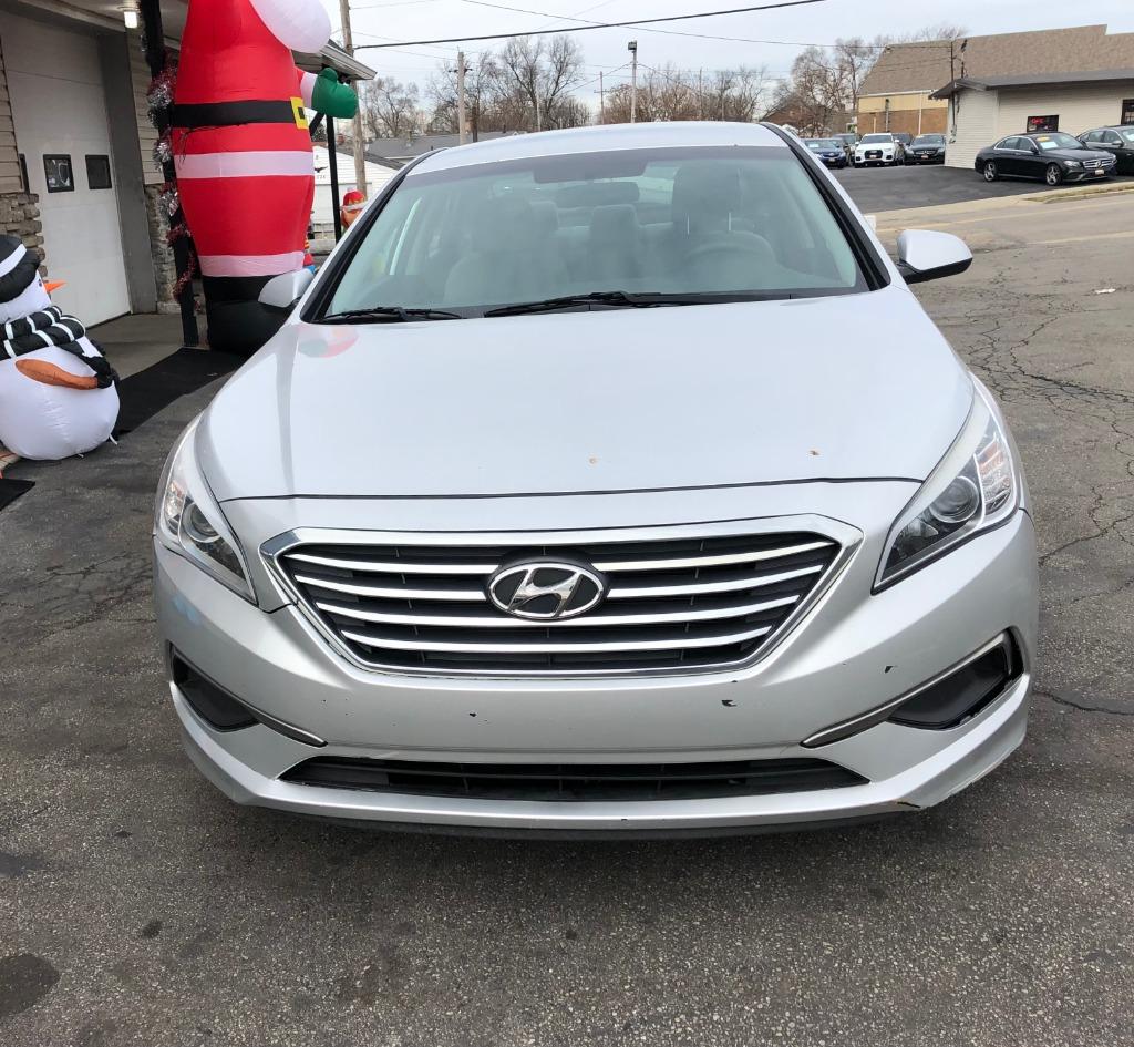 2017 Hyundai Sonata Base's photo