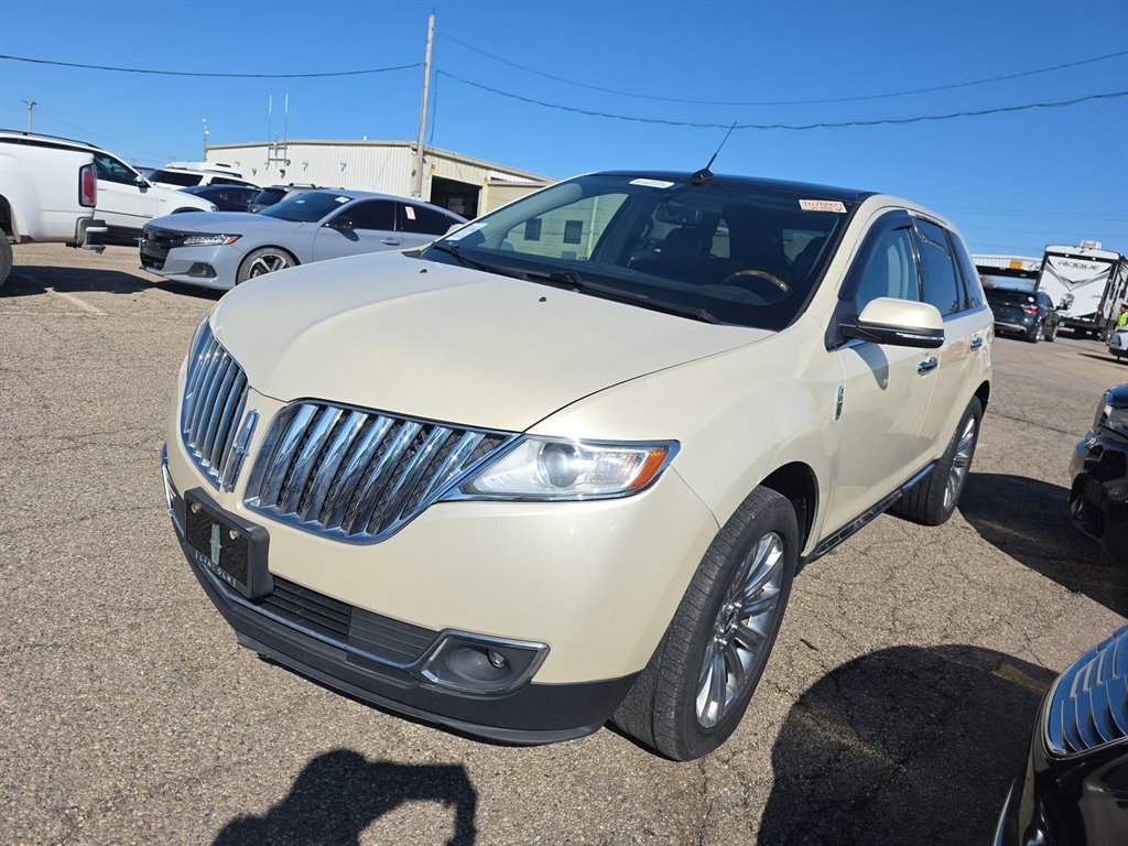 2014 Lincoln MKX Base